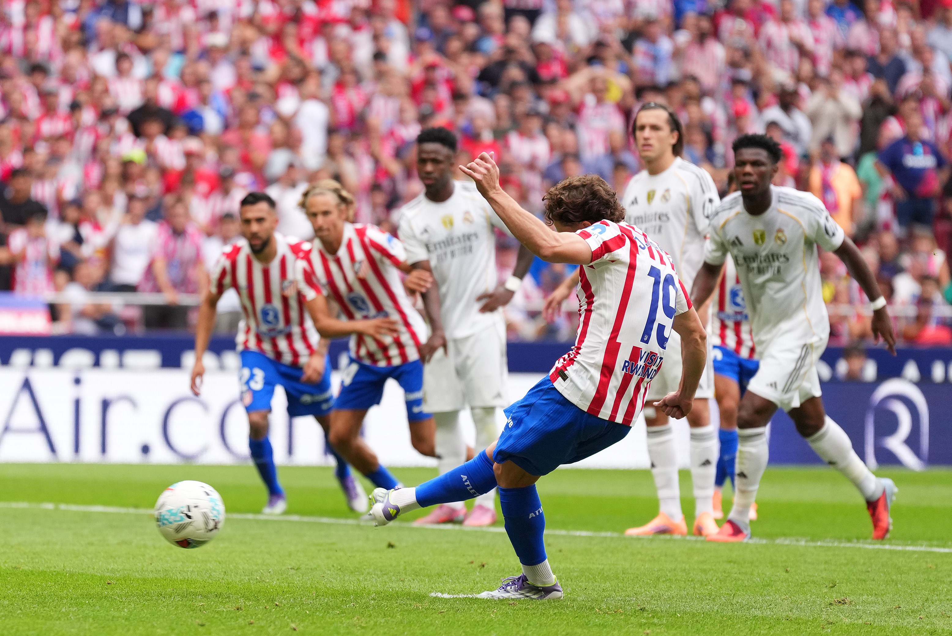 Atlético de Madrid vs Real Madrid Stats Which Team Wins More Derbies Now