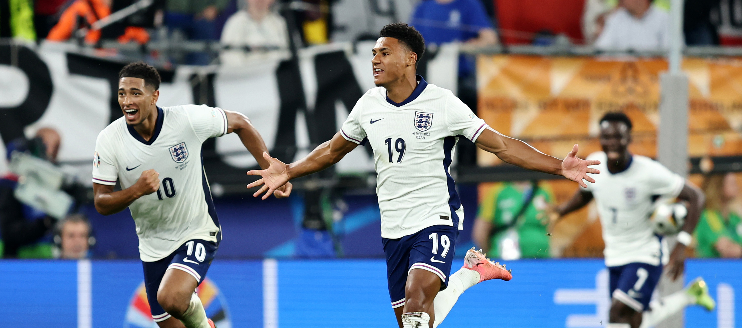 Best places to buy England vs Greece tickets? Check these platforms!