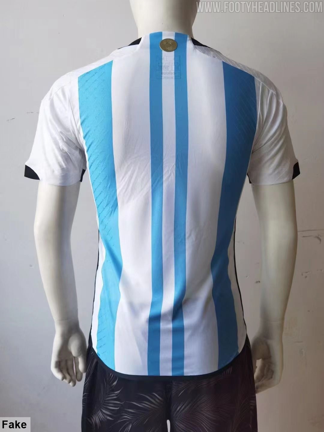 How to spot a fake argentina messi world cup jersey？ Learn the simple tricks!