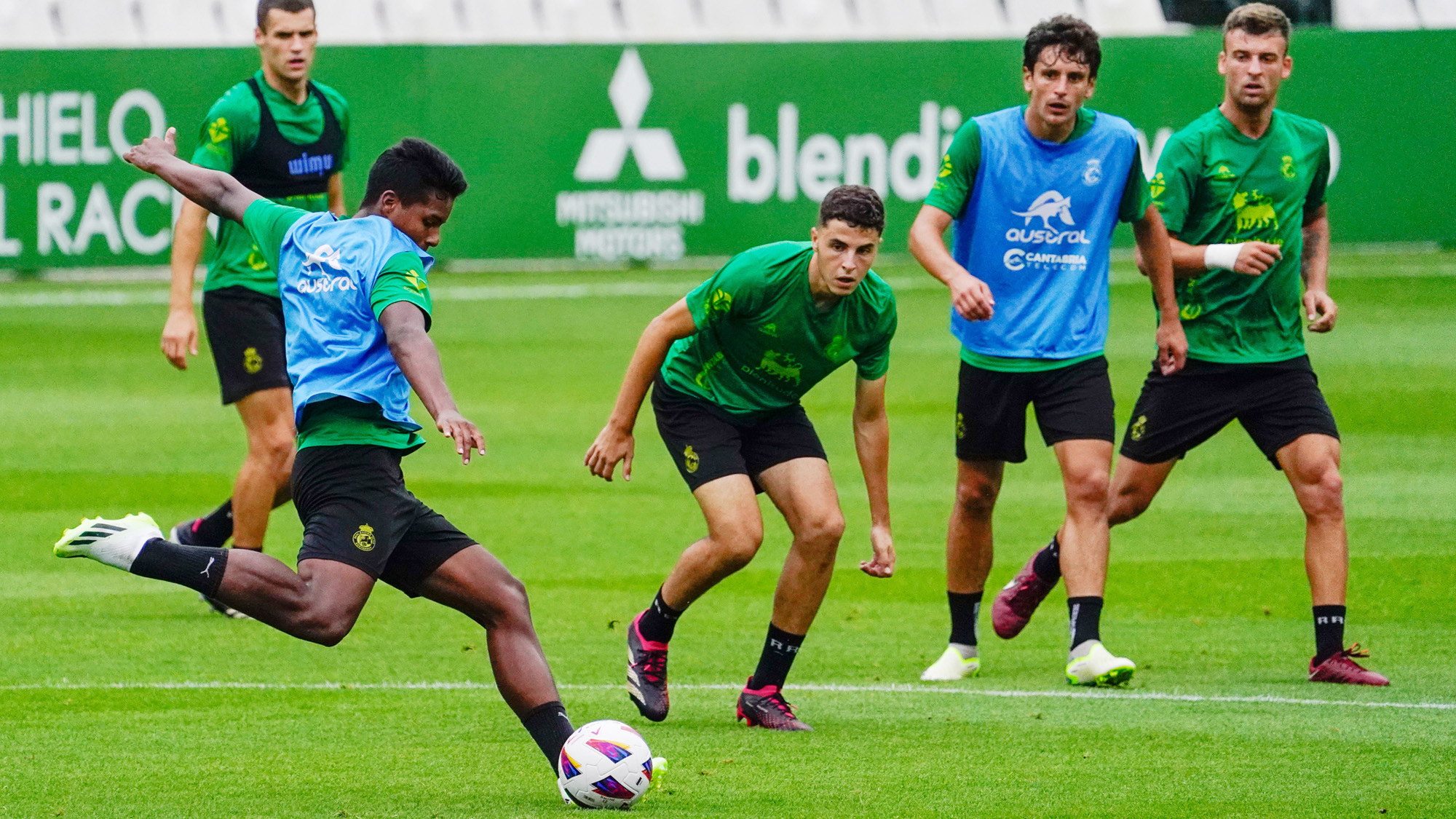 Are the alineaciones de s. d. huesca contra racing de santander effective？ Find out now!