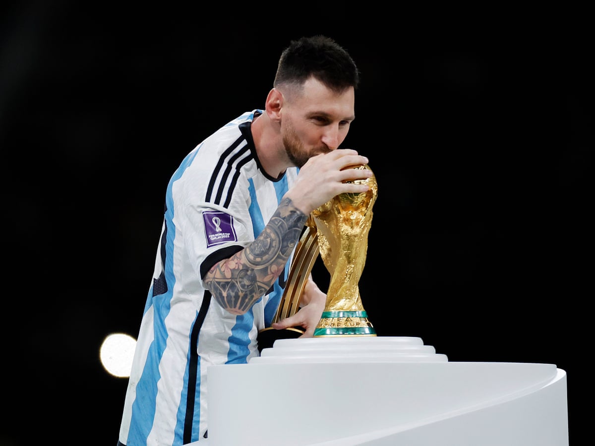 Did you miss the moment of messi holding world cup? See the incredible celebration details here!
