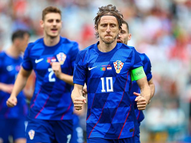 How to evaluate the standings of Portugal national football team vs Croatia national football team？