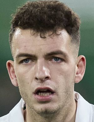 What is iñigo vicente position? Here are some key insights!