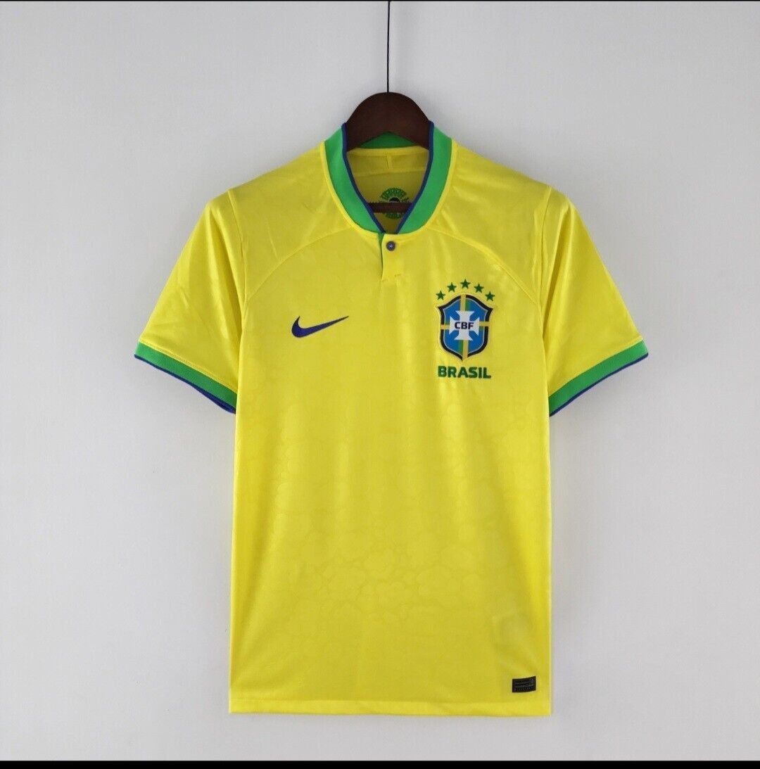 Where to Buy a Real Brazil World Cup Jersey？ Check Out These 5 Stores!