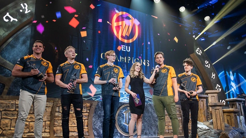 Which Teams Are the Best in the World of Warcraft Cup? Top Pro Players Give Their Winning Picks!
