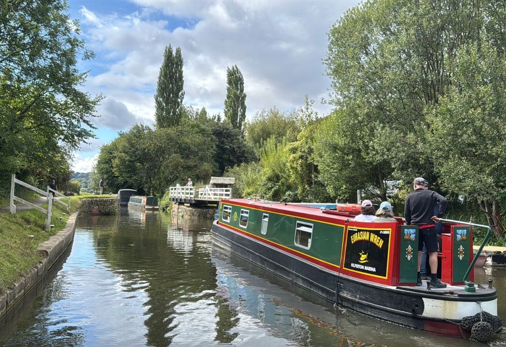What exactly is the platform for canal chat usa discussions about boat life (Learn everything about United States canals here)？