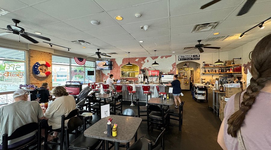 Looking for World Cup Cafe Waco reviews before visiting? Real customer feedback summarized!