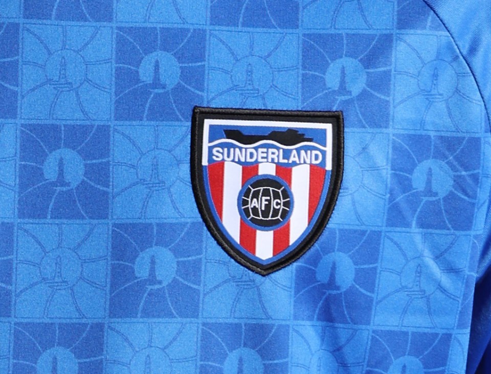 Where to get an authentic Sunderland badge？ Top places revealed!