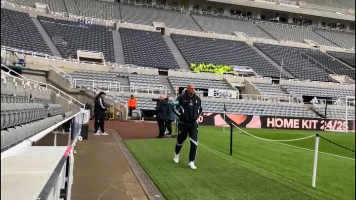 Whats in the Newcastle United F.C. vs AFC Wimbledon timeline？ Key moments revealed!