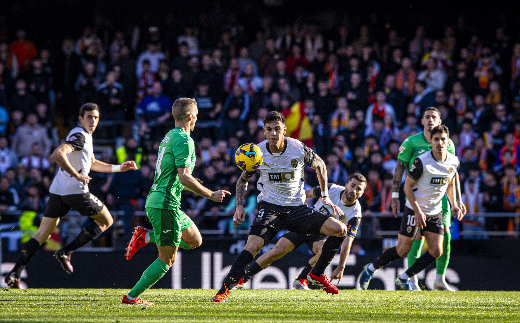 How important are the positions of Valencia C.F. against Club Deportivo Leganés？