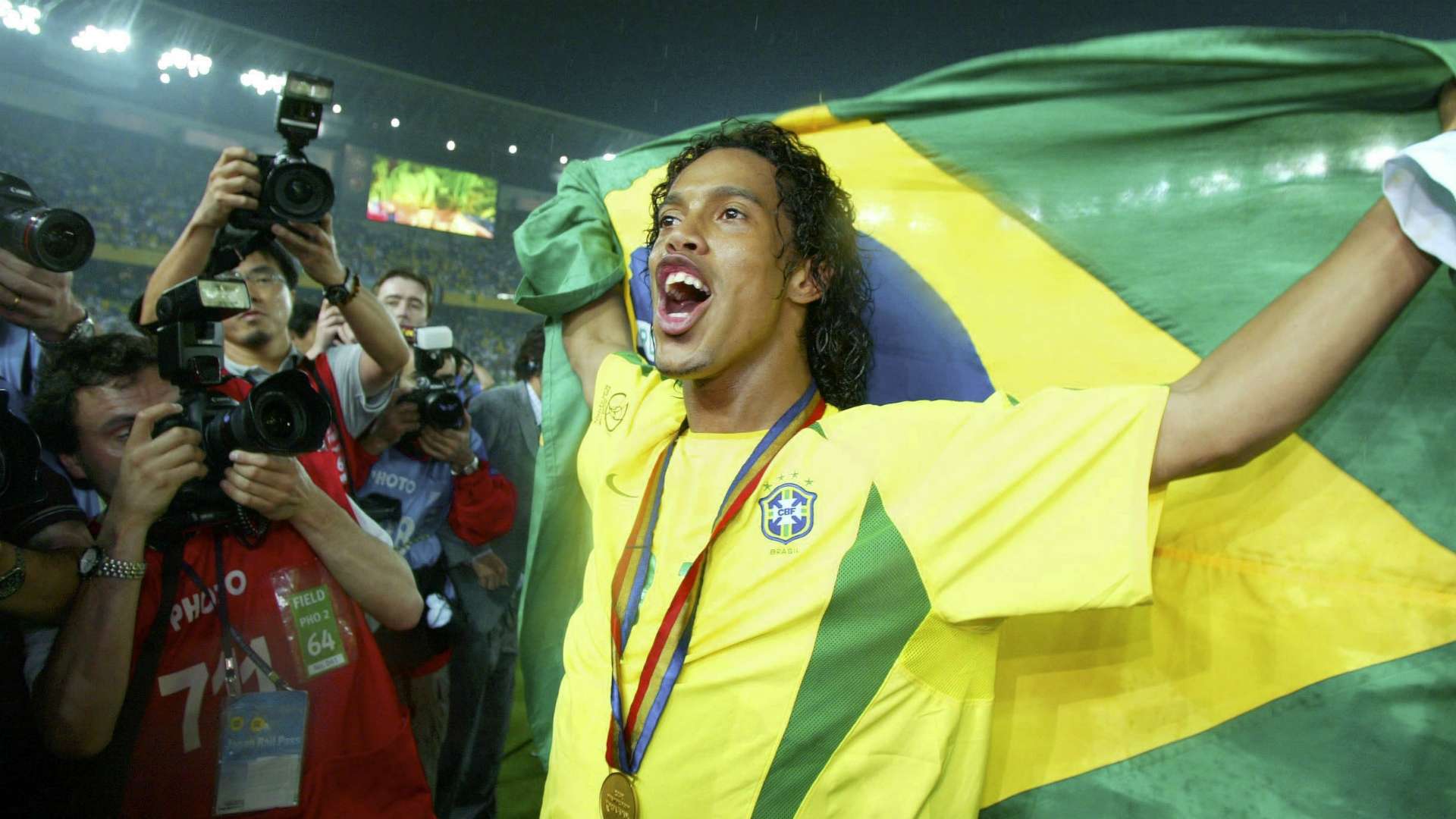 Did Ronaldinho win the World Cup？ Yes, see the year and team!