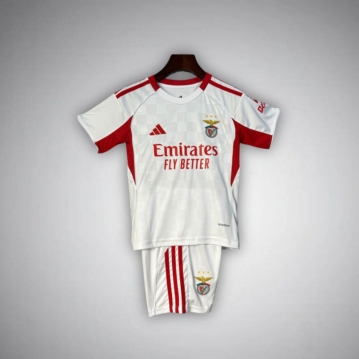 How to choose Benfica FC jersey? 4 tips for you!