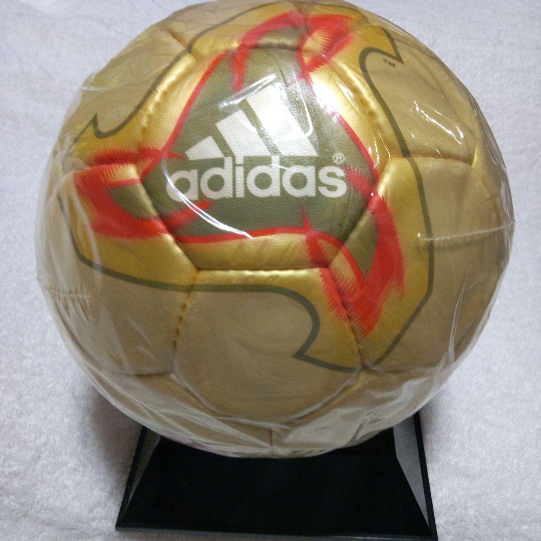 Best place to find the classic world cup soccer ball 2002 for your collection!