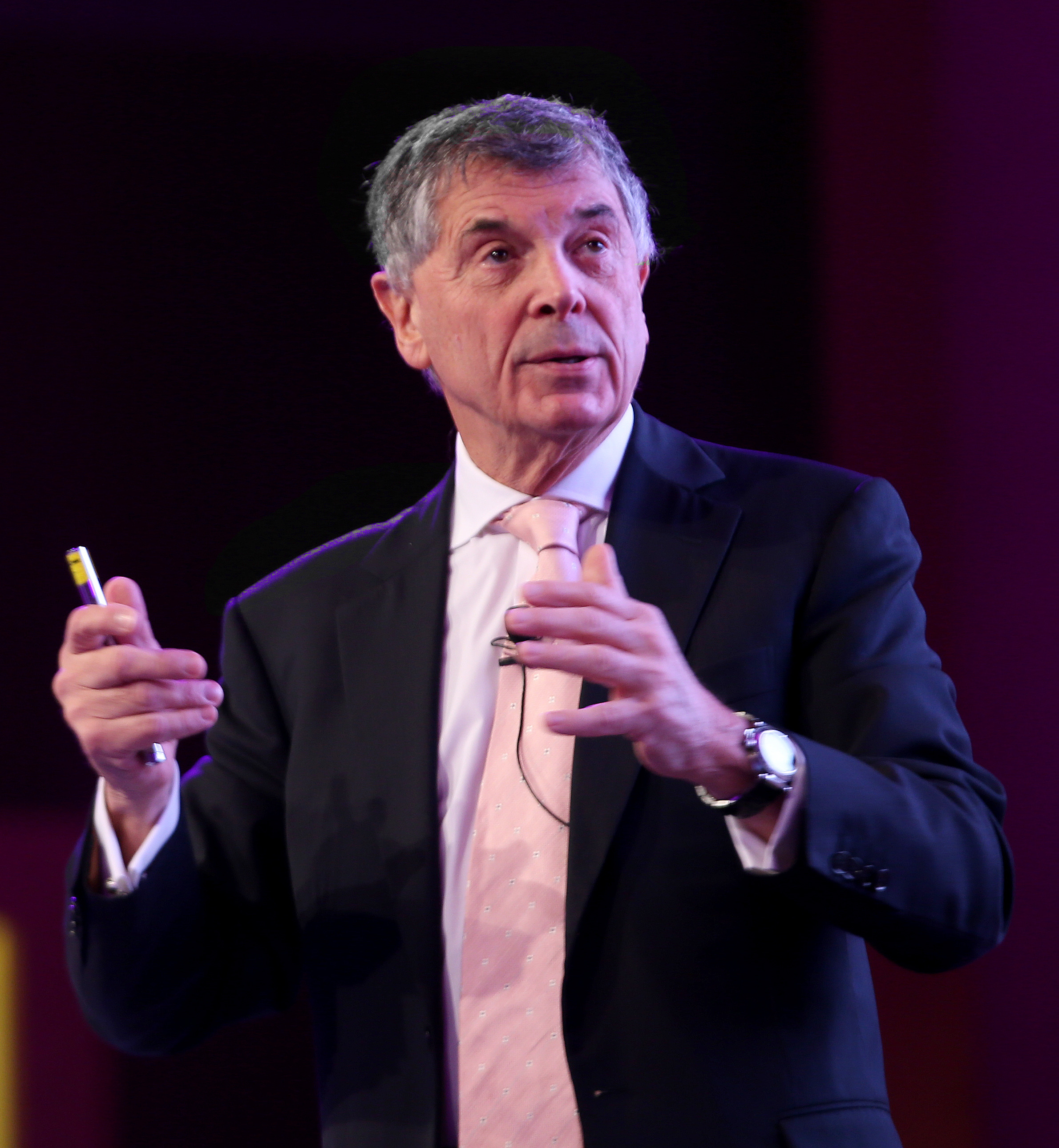 Who is David Dein and what is his estimated net worth in 2024? (Everything you need to know about the former Arsenal vice-chairman)