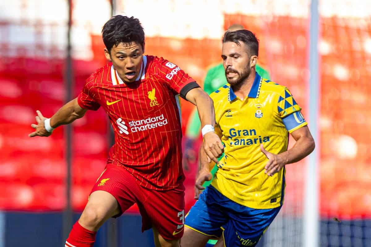 How to analyze Liverpool F.C. vs UD Las Palmas stats effectively？