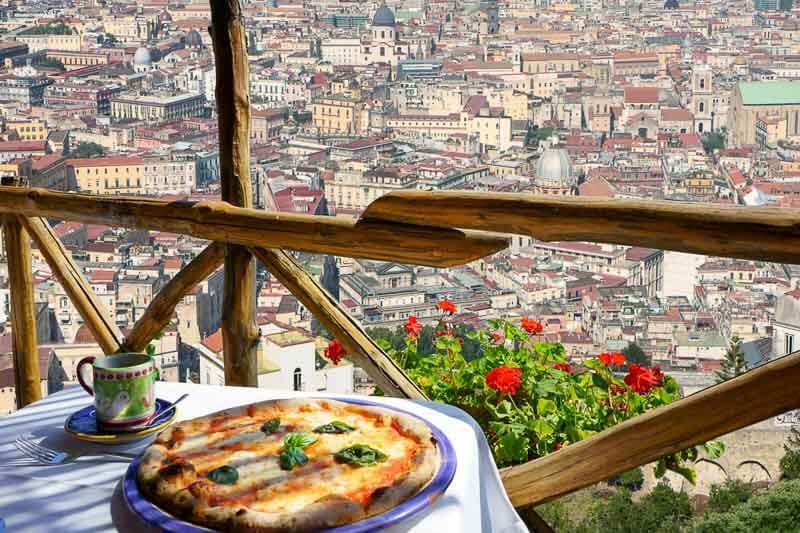 Italy corners for foodies, where to go for a great meal?