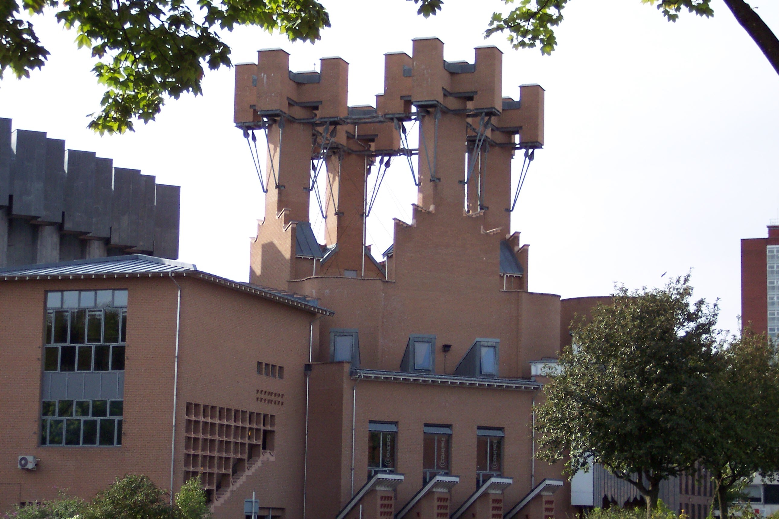 How to contact Mansfield Cooper Manchester quickly? Get their service phone number and working hours!