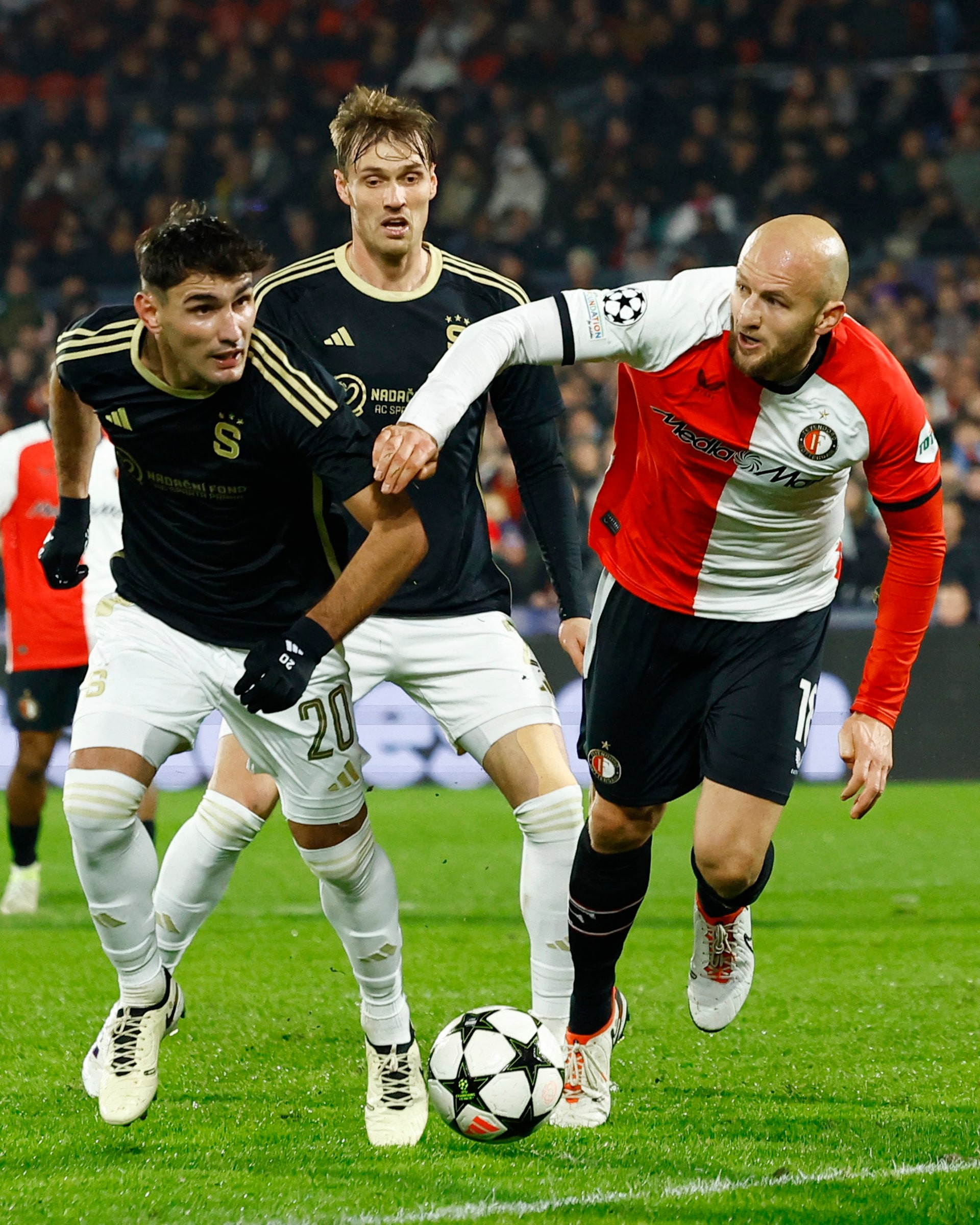 Feyenoord vs Sparta Praha timeline Where to find detailed historical data？