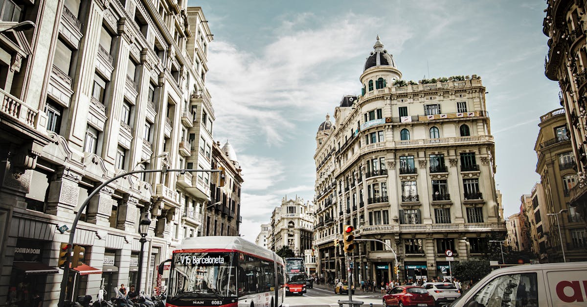 Traveling the barcelona madrid distancia? Compare costs for car vs. public transit now!
