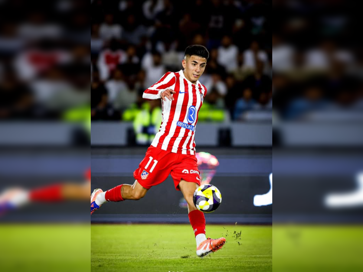 What strategies behind Osasunas positions against Atlético de Madrid？