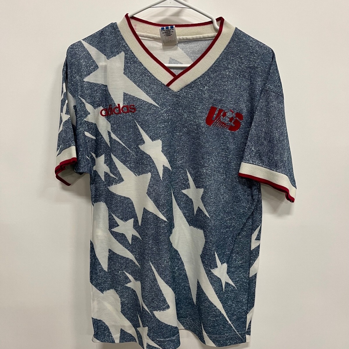 How much does an original 1994 us world cup jersey sell for? See current market price!
