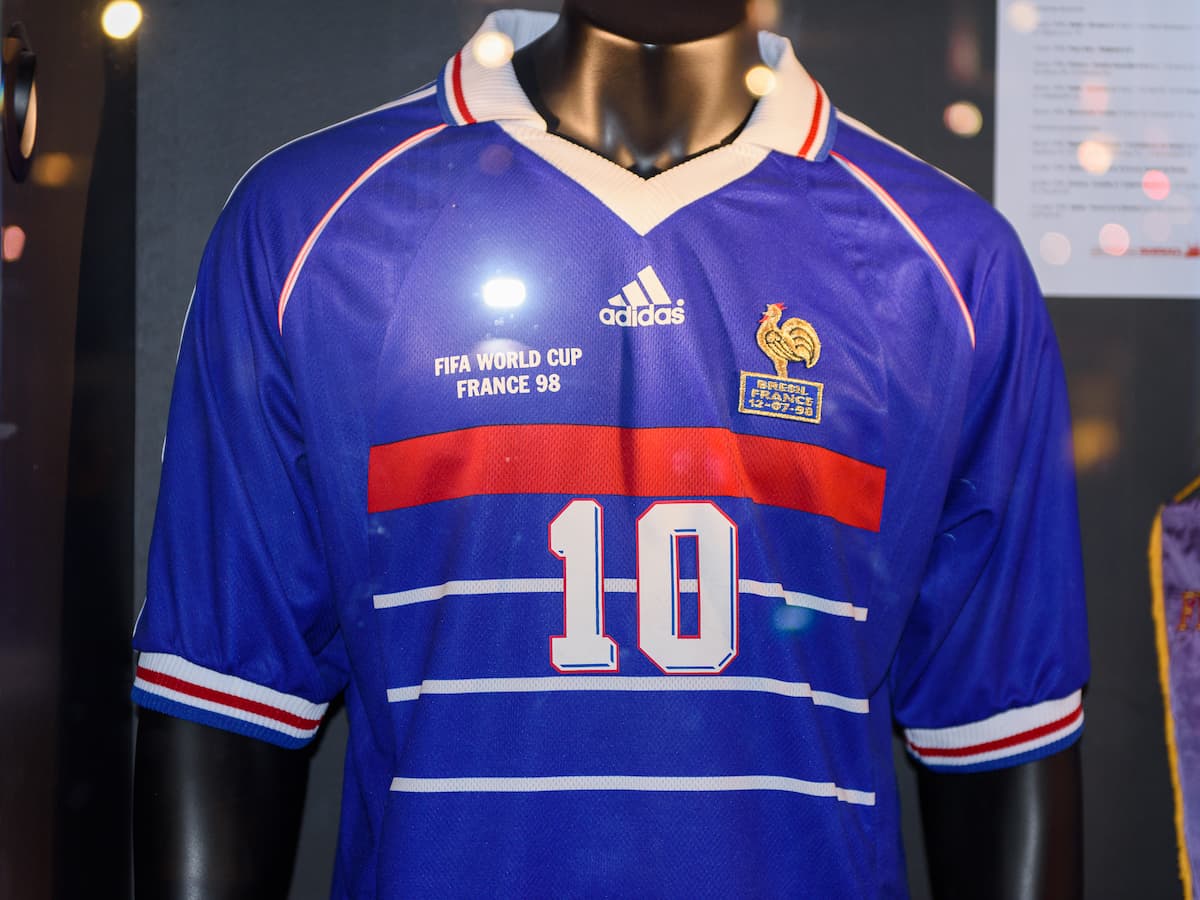 Who was the top scorer for the france squad world cup 1998？ (Check out the unexpected answer!)