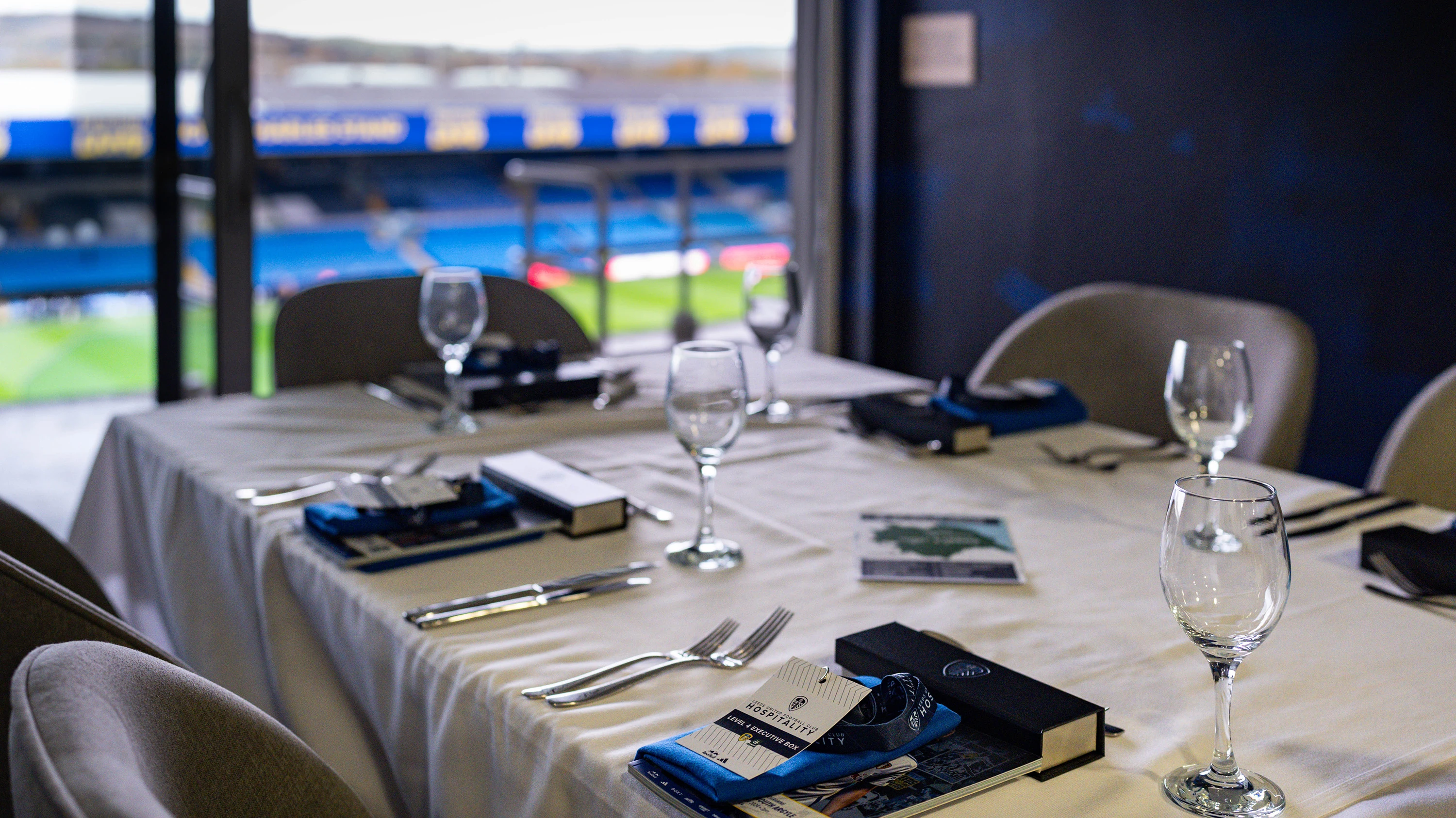 What is included in Leeds United hospitality？ See the full package details and menu now!