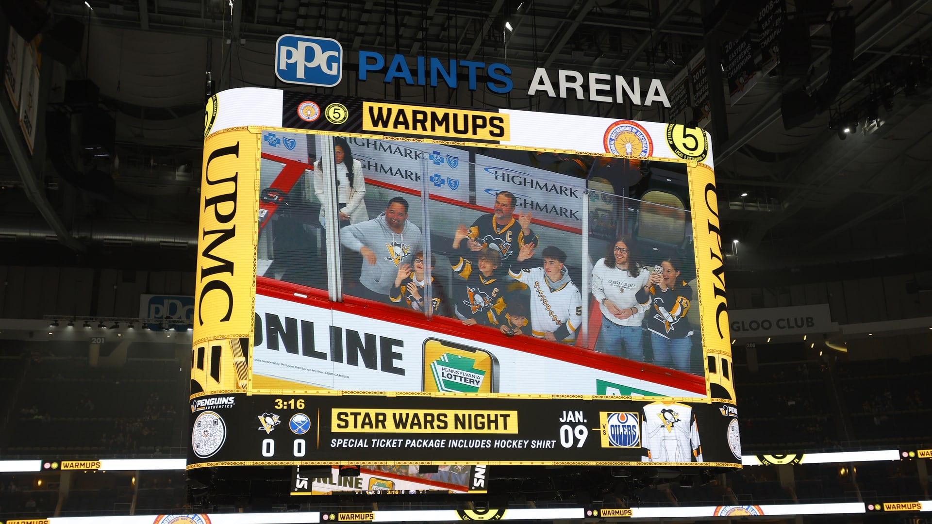 Penguins vs Rangers tickets - Are there any VIP options available？