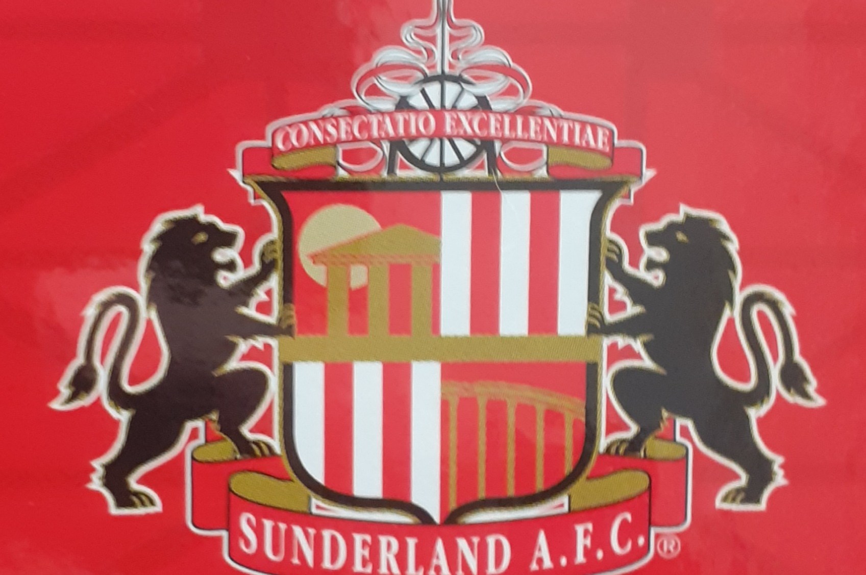 Where to get an authentic Sunderland badge？ Top places revealed!