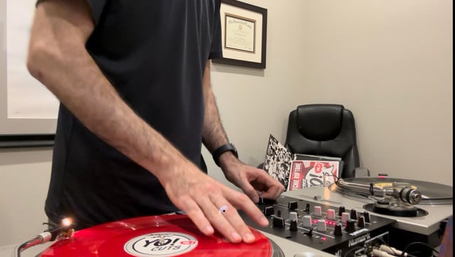 What Height table for a record player is Best for Sound？ (Avoid These Mistakes)