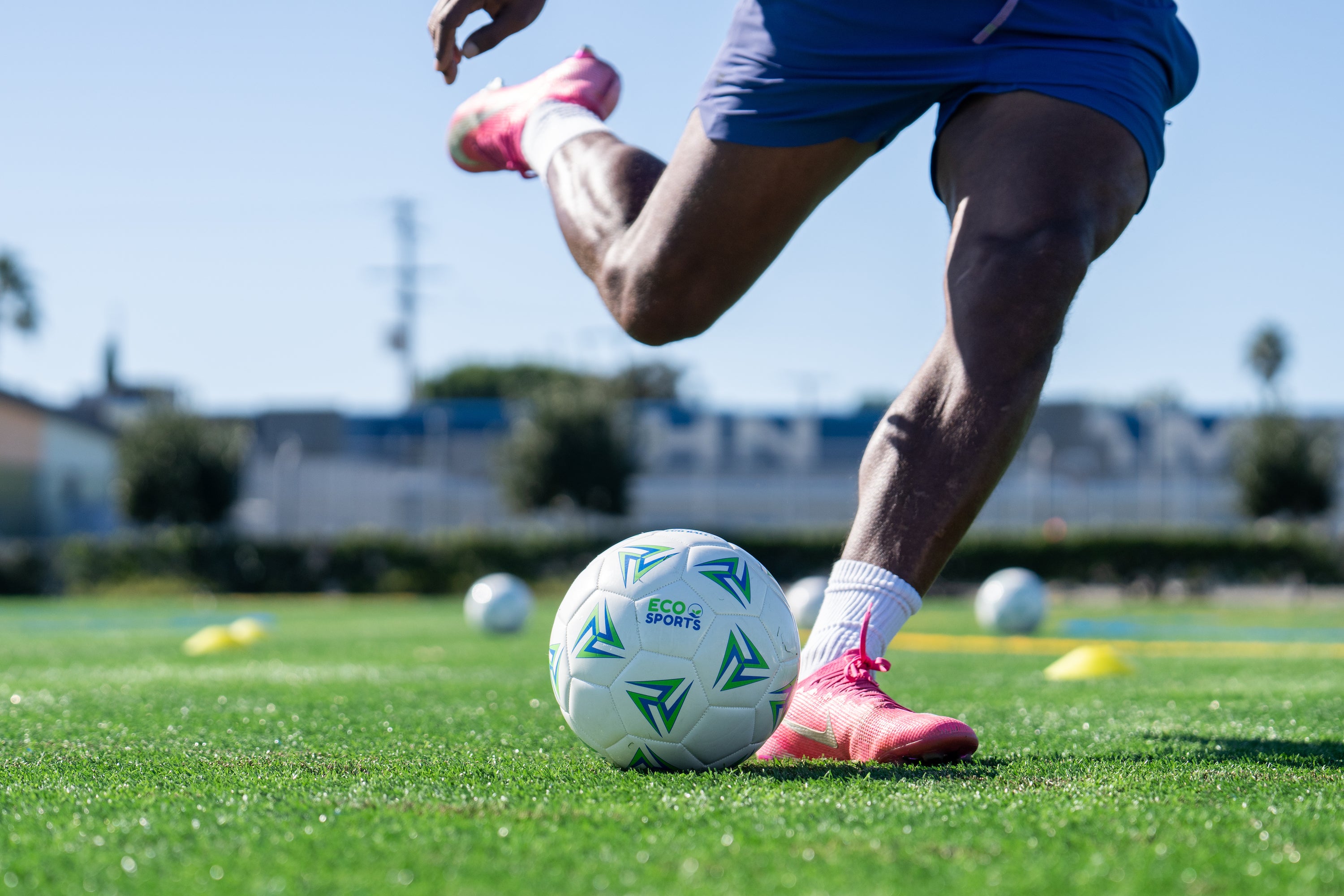 What are the best football balls for beginners? Our top picks!