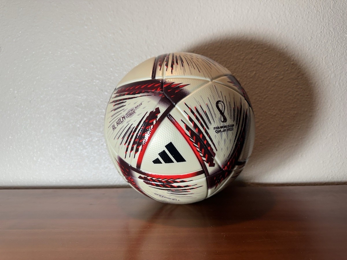 Where is the best place to find and buy an authentic fifa ball world cup？ (Avoid scams and purchase certified match ball replicas easily)