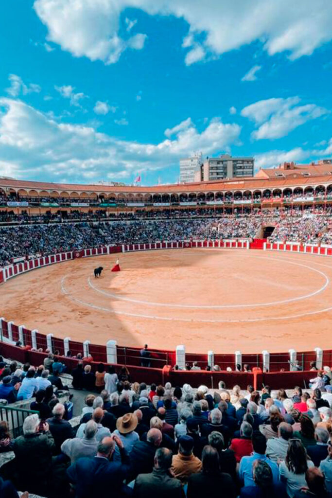 Visiting Valladolid？ Check the capacidad plaza de toros valladolid!  Is the venue large enough for the event？