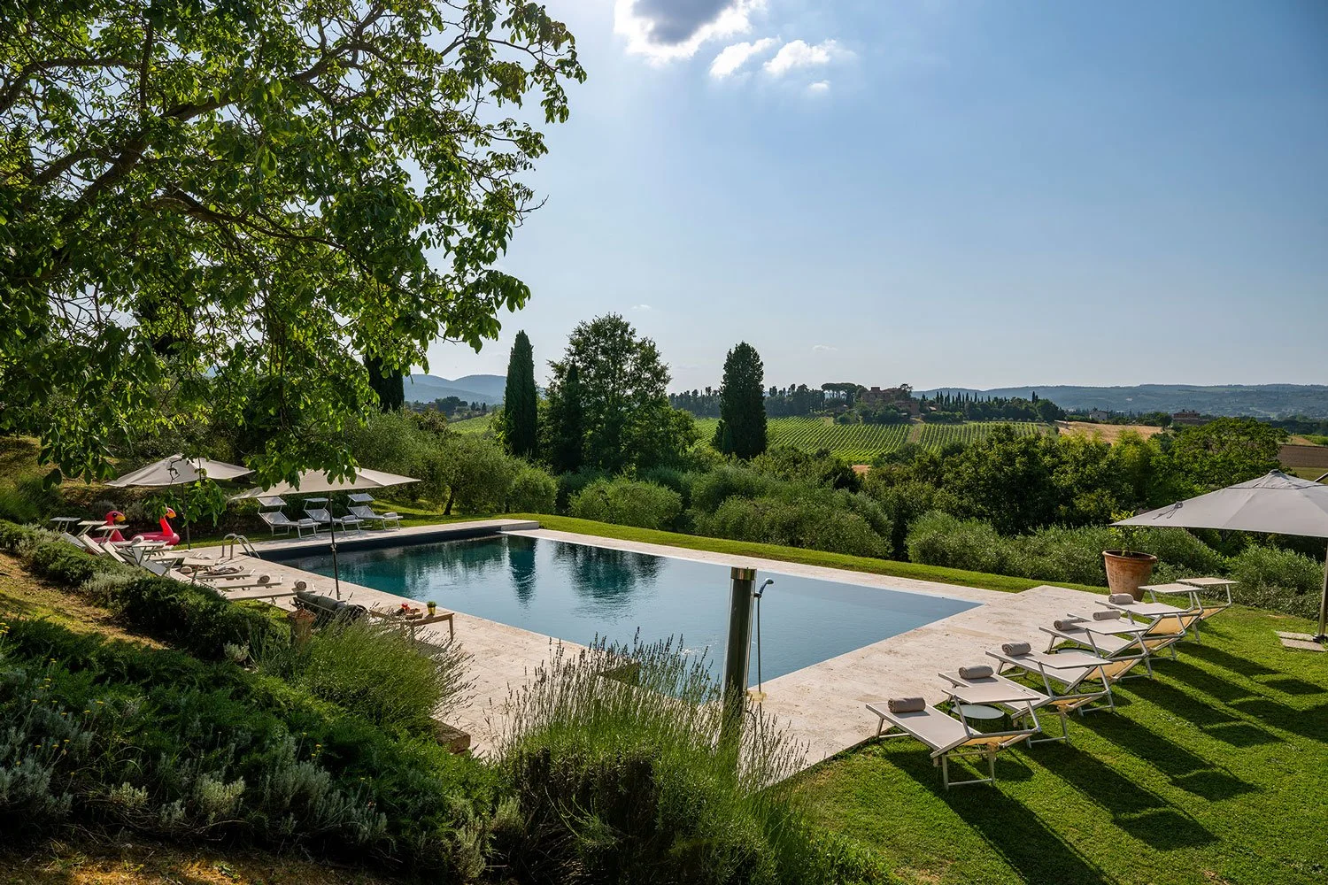 What makes Villa Monarca Italy special？ Discover its unique features!