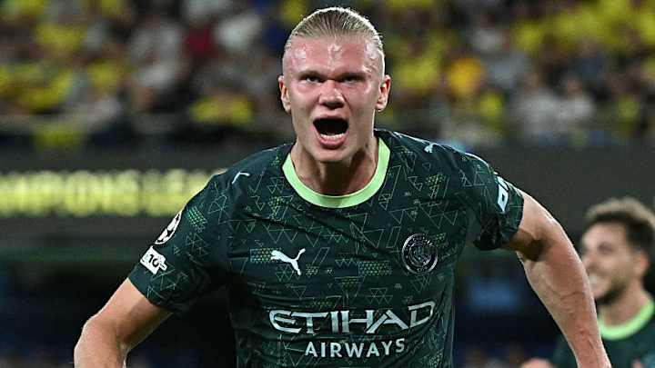 What kind of goals can help a football star shine in the city？