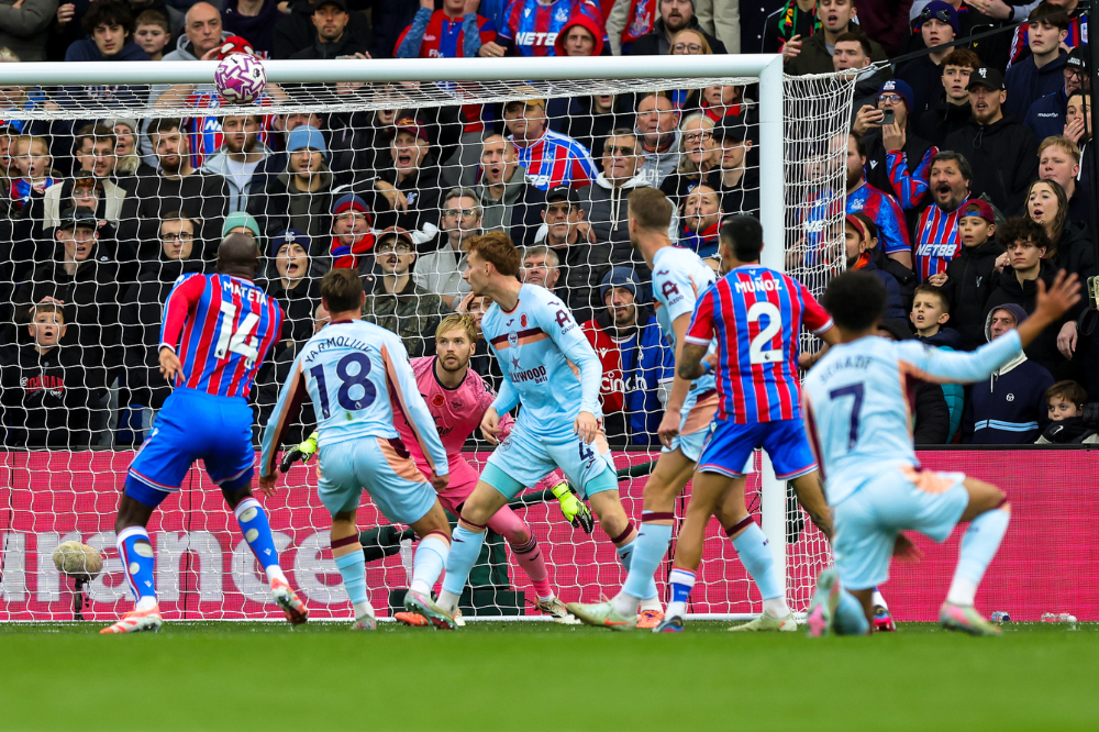 Crystal Palace F.C. vs Brentford F.C. timeline： How did the matches progress？