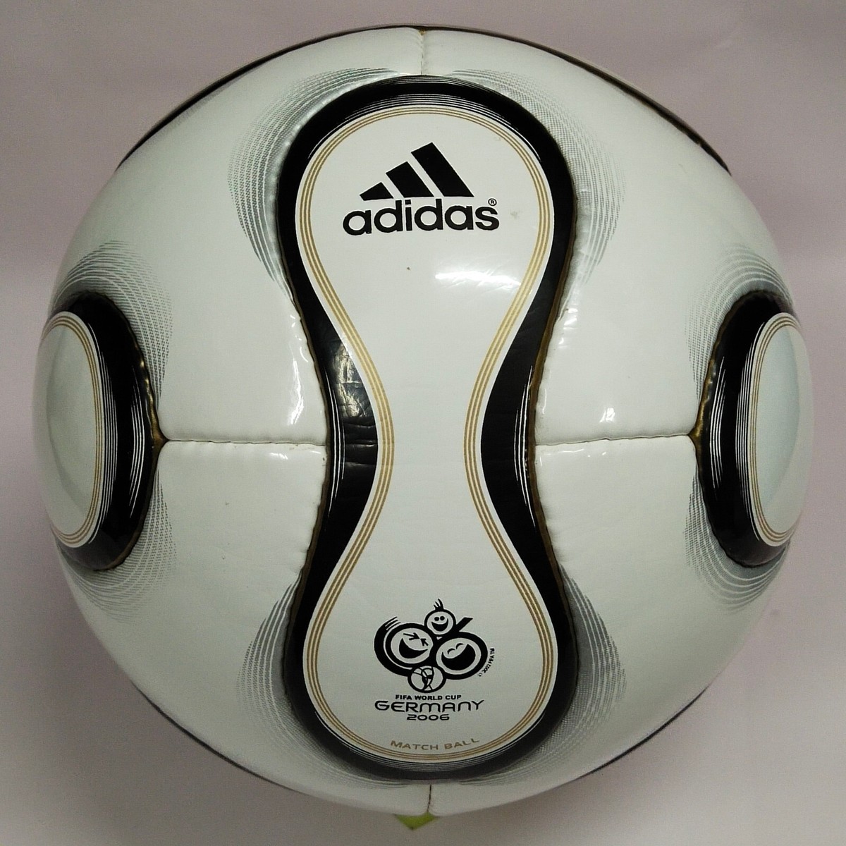 Where can I buy a real 2006 fifa world cup soccer ball today？ Find these reliable online stores!
