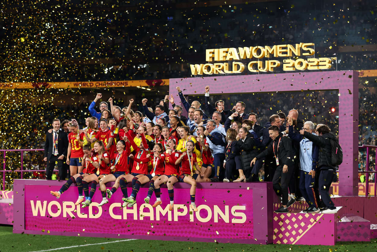 Who won the women world cup 2010 final？ Check the official match results!