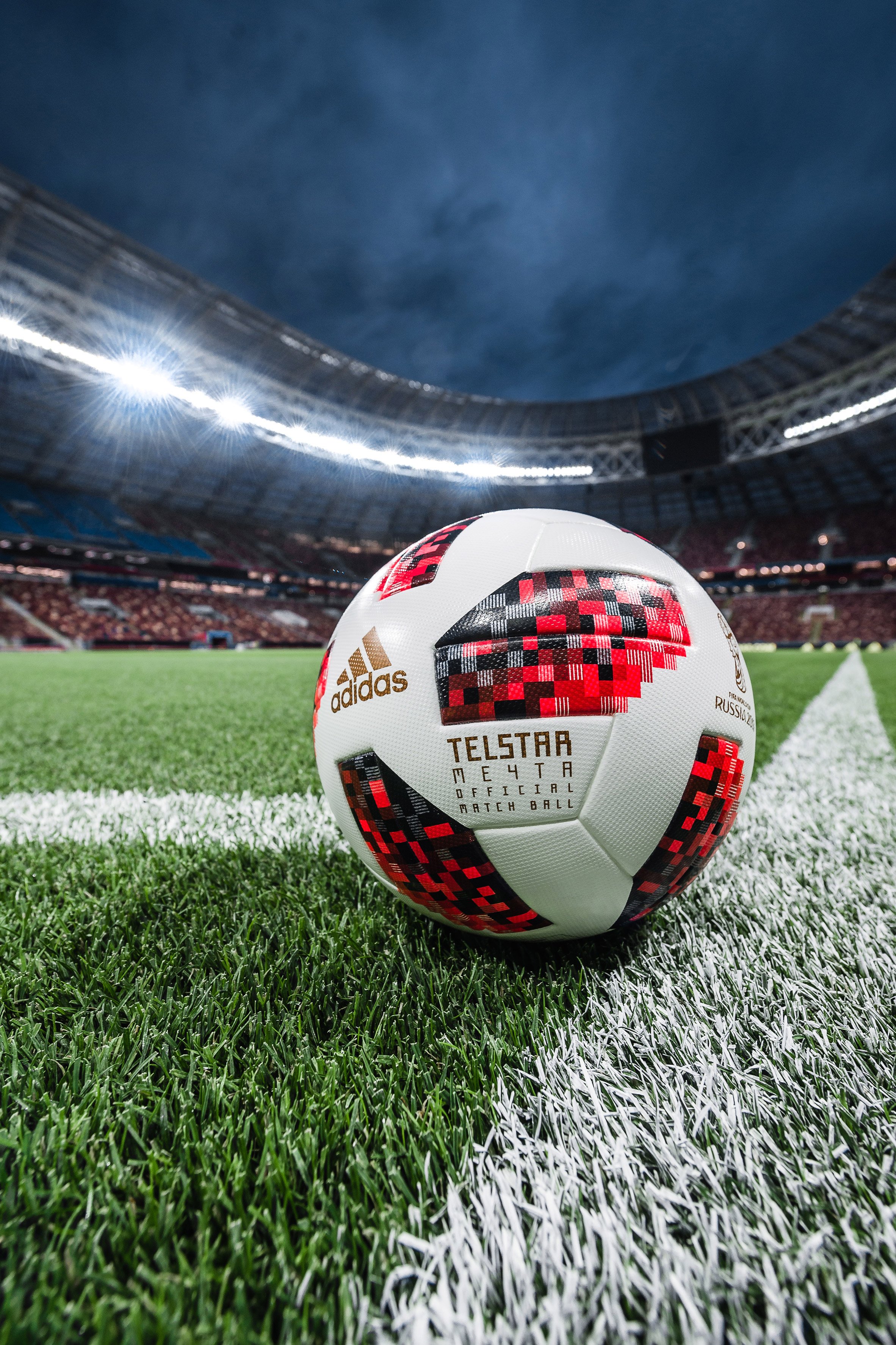 world cup ball 2018 specs？ (Tech info)