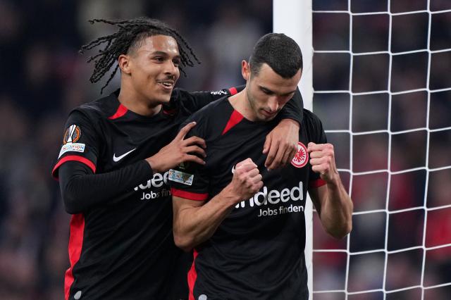 Key player statistics for Ajax vs Eintracht Frankfurt？ (Top individual performers revealed)