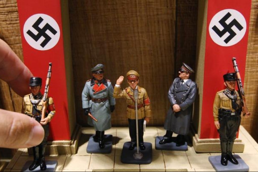 NS memorabilia shopping guide. Choose the right items!