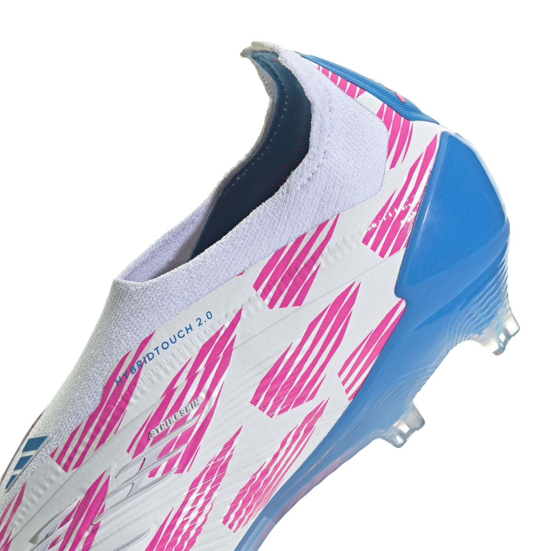 What to consider when personalizar botas de futbol？ Expert advice here!