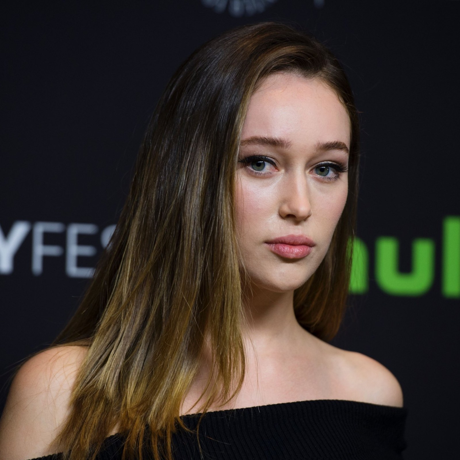 The Truth About Alycia Debnam-Carey: Is She Gay?