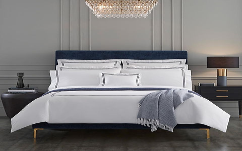 queen fitted sheet sold separately：queen size fitted sheet available individually