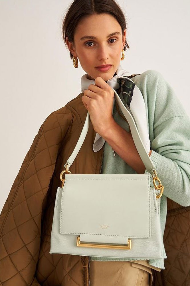 Best Australian Purse Brands: Oroton, Rylan, and More Stylish Options