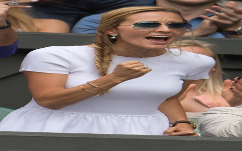 jelena djokovic feet：jelena djokovic's toes