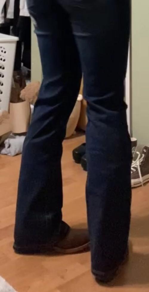 how long should boot cut jeans be 2023：what is the ideal length for bootcut jeans in 2023