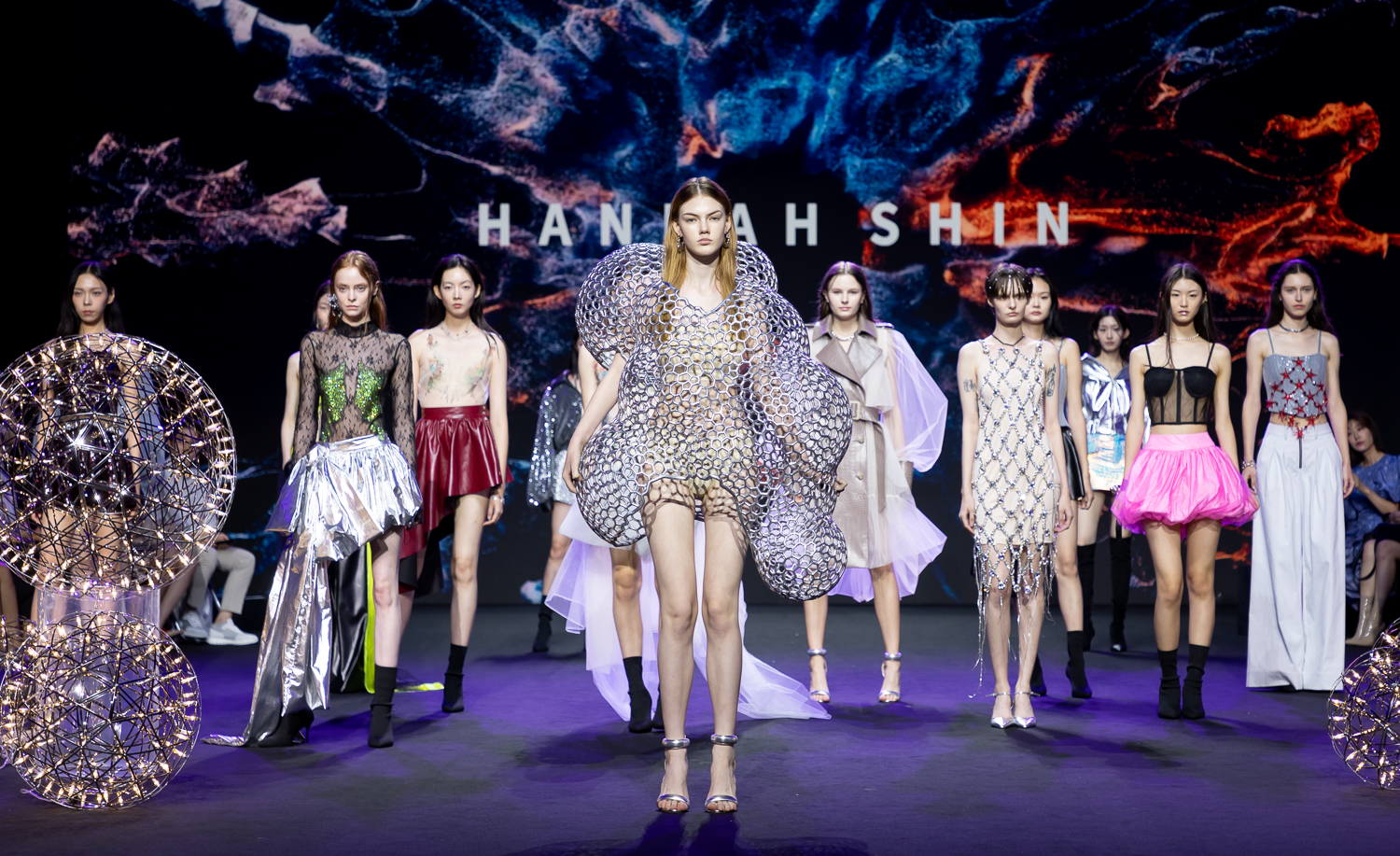 futuristic fashion korea：korean style： a glimpse into the future of fashion