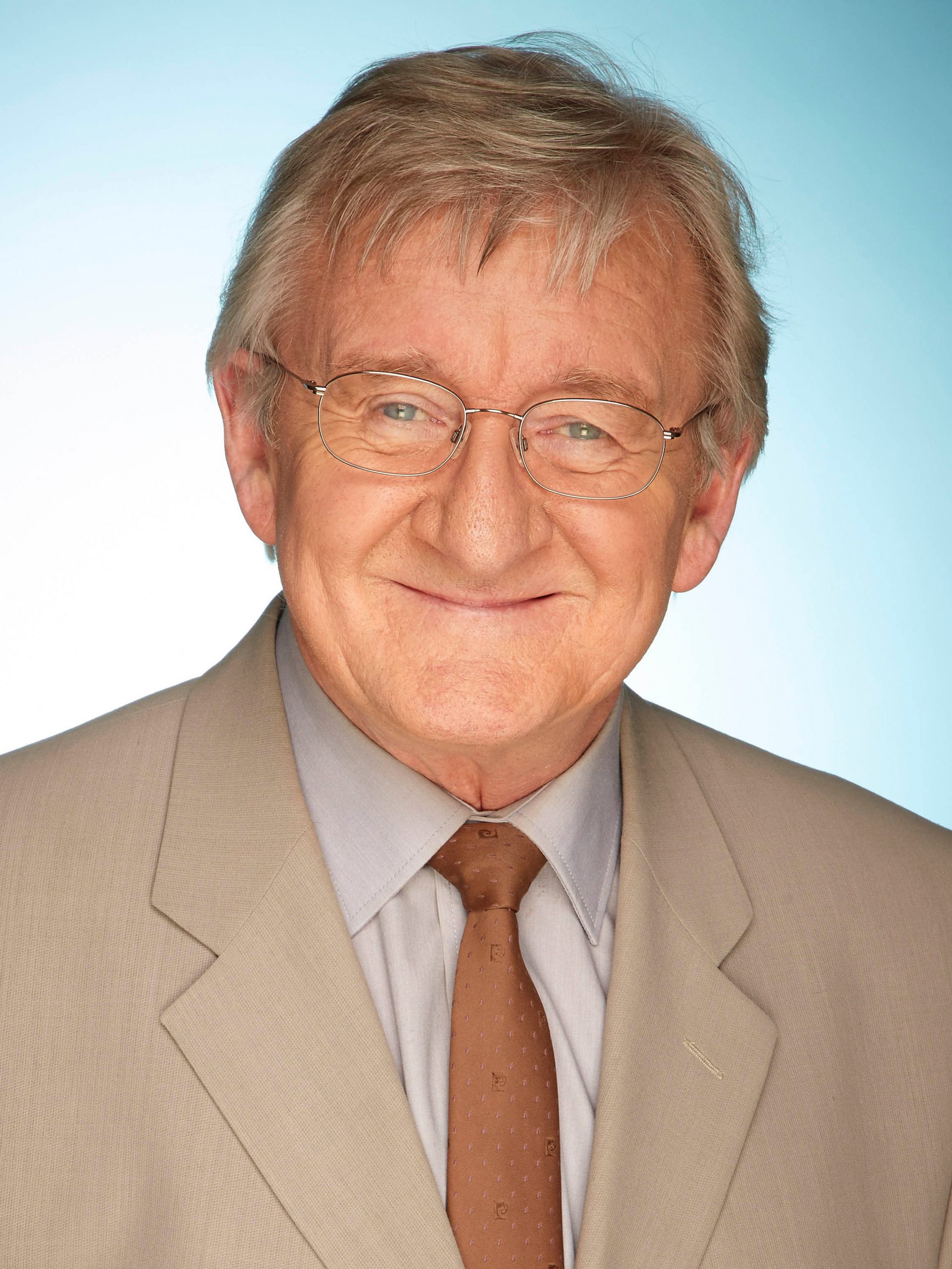 dr chris steele:changing the title to "dr. chris steele