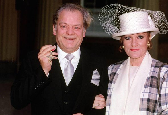 david jones girlfreind passed away：david jones' girlfriend has passed on